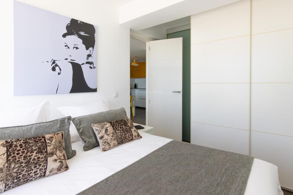 Bedroom, Bedroom