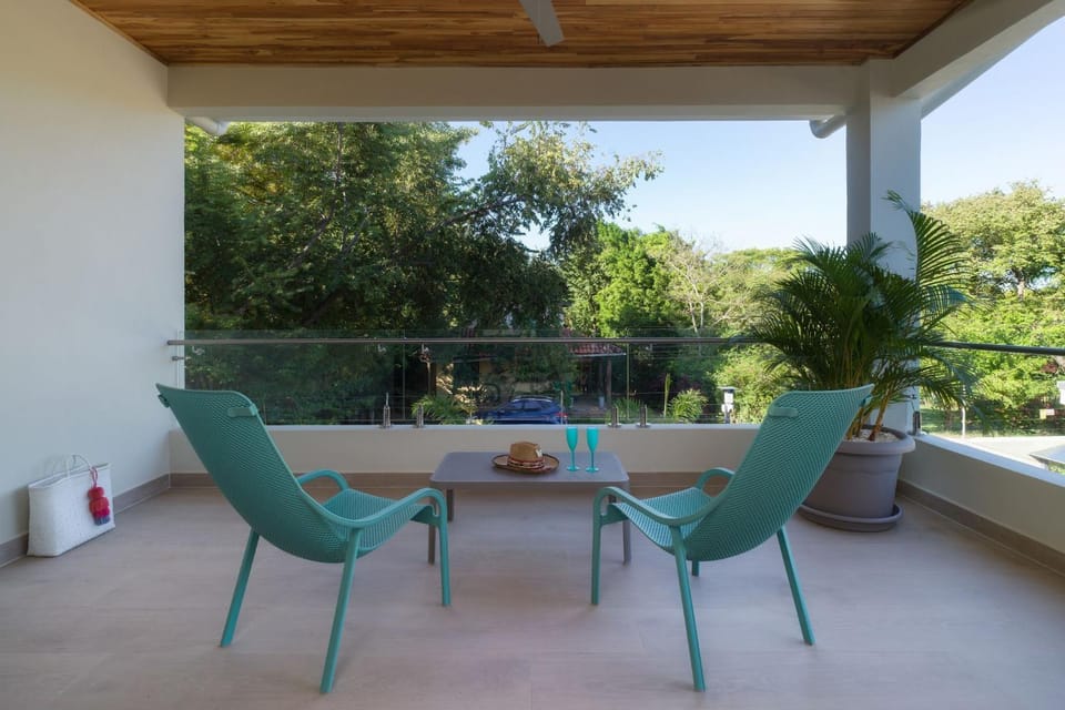 Balcony/Terrace, Garden view