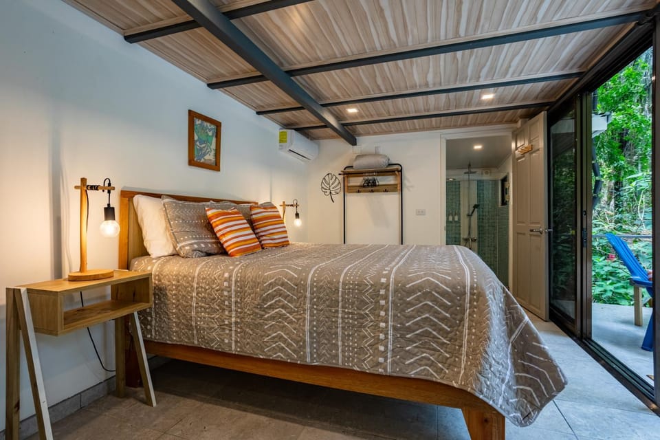 Bed, Photo of the whole room, Bedroom, Pool view, air conditioner