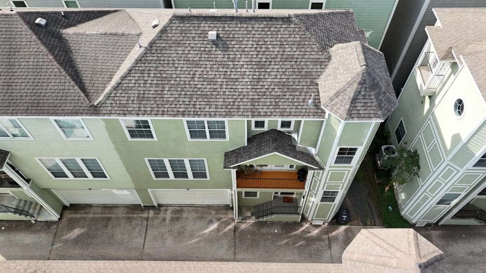Property building, Bird's eye view, View (from property/room)