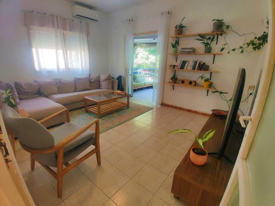 דירה מדהימה במרכז תל אביב Apartment in Tel Aviv-Yafo