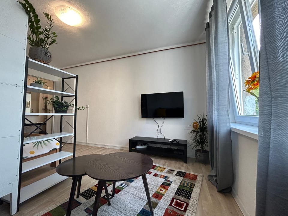 TV and multimedia, Photo of the whole room, Seating area, Evening entertainment