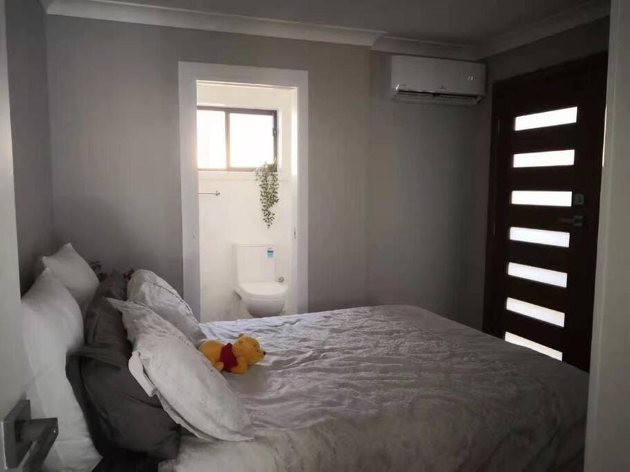 New granny flat in Narwee House in Sydney