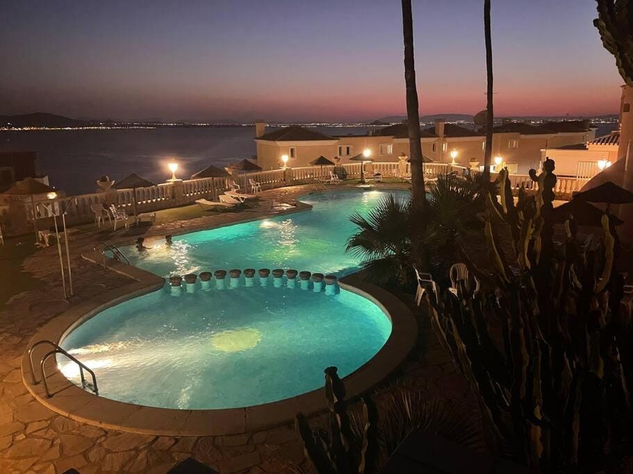 Night, Swimming pool