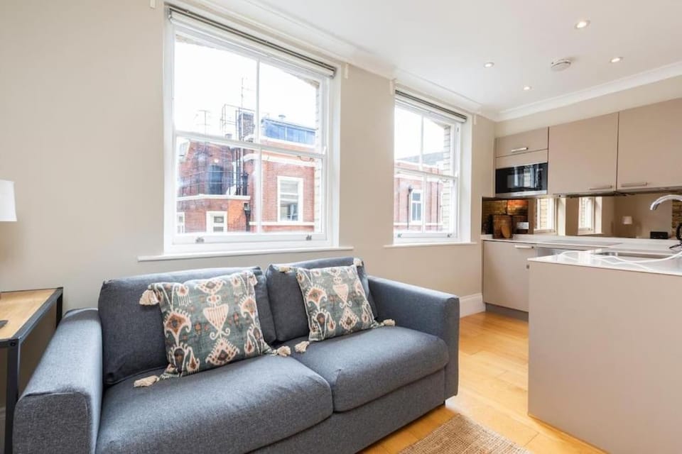 Luxury Soho Apartment R3 Apartment in City of Westminster
