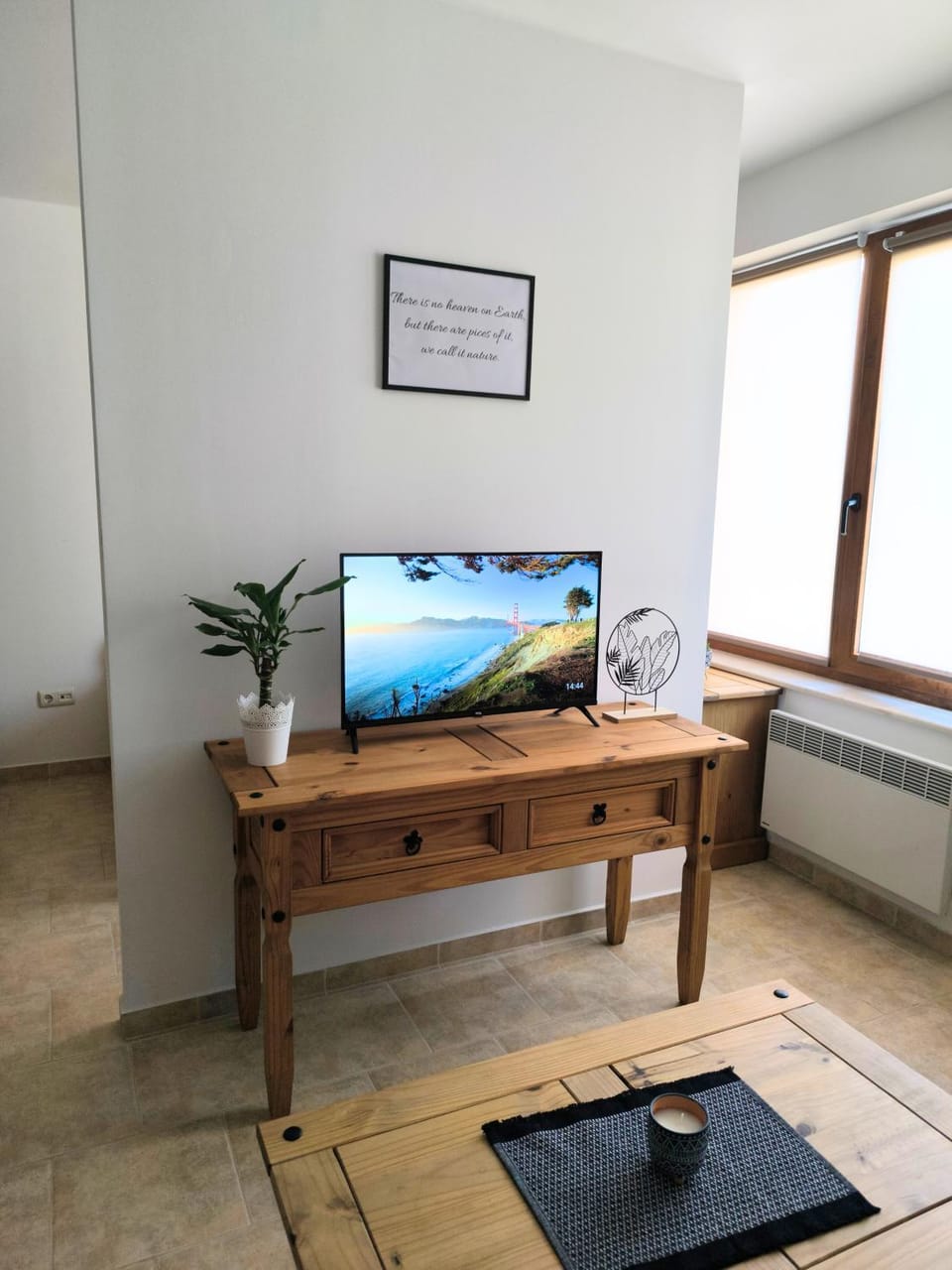 Communal lounge/ TV room, TV and multimedia, Evening entertainment