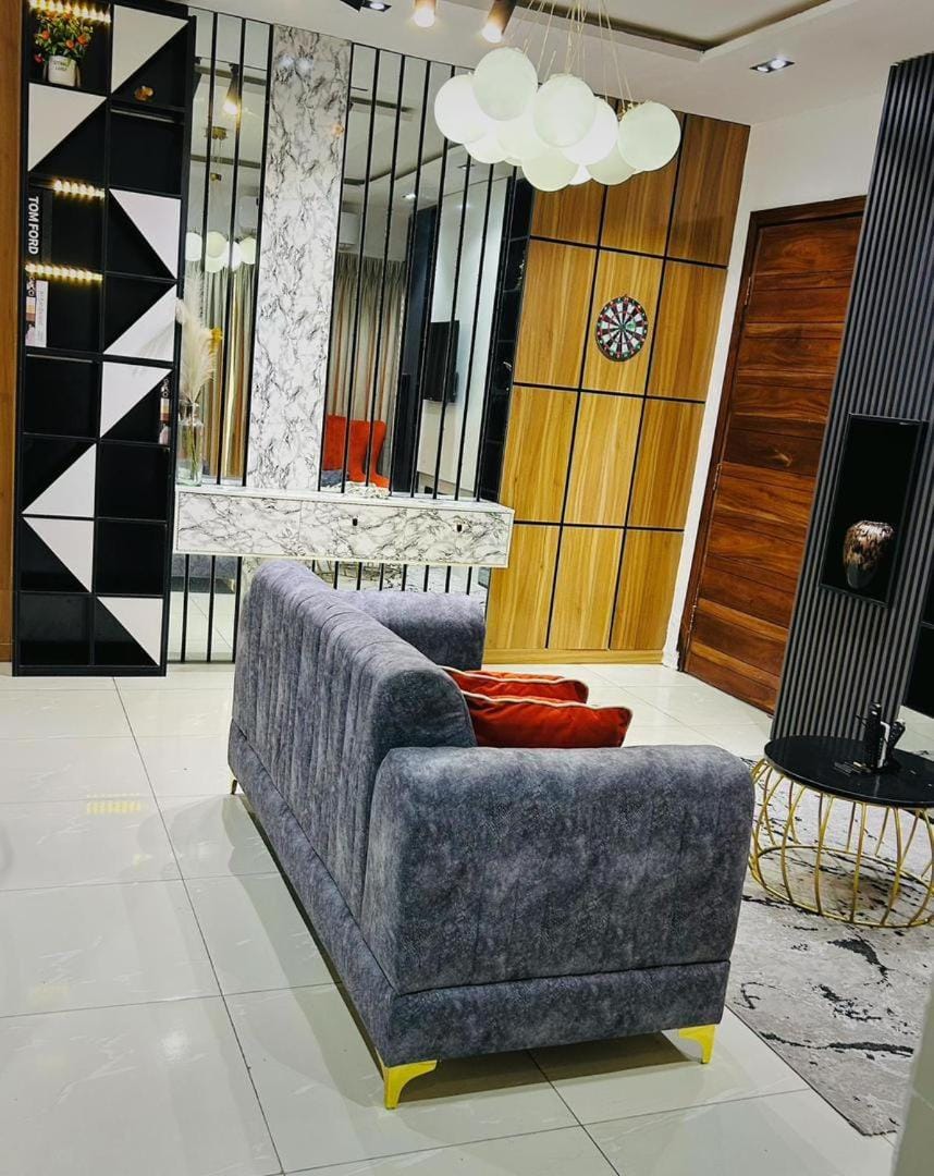 1 bedroom, 24hrs light, Netflix, Swimming pool in MIJL, Salem, Ikate Apartment in Lagos, Nigeria