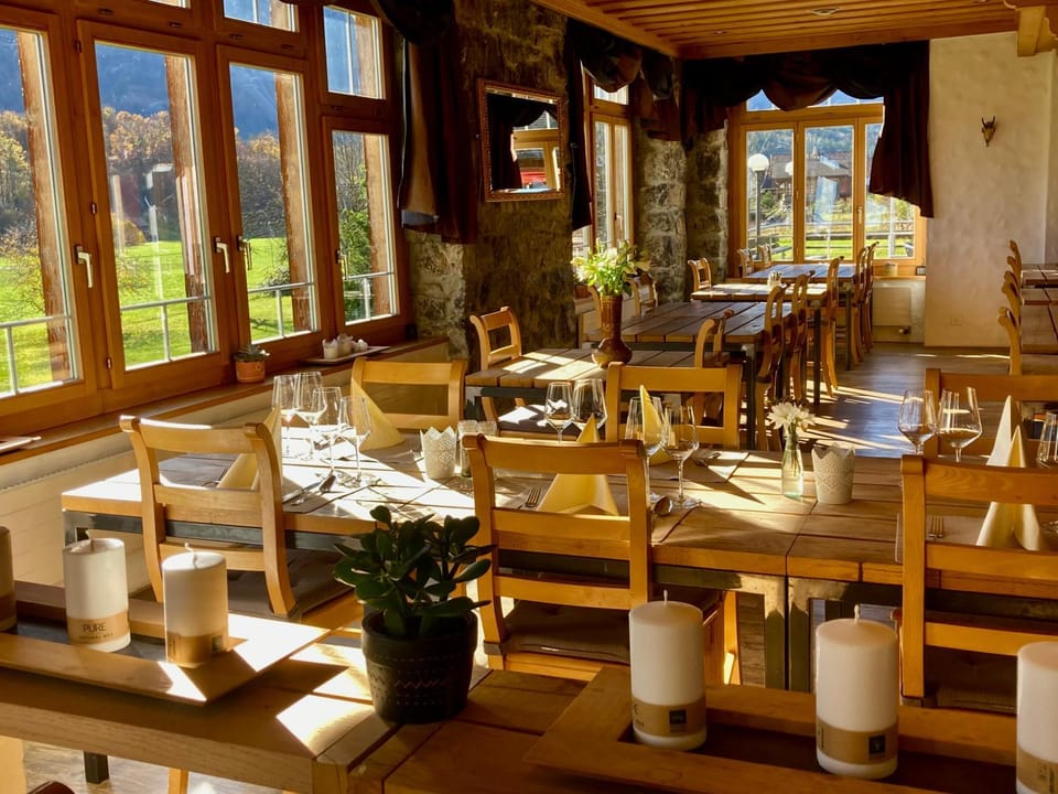 Restaurant/places to eat