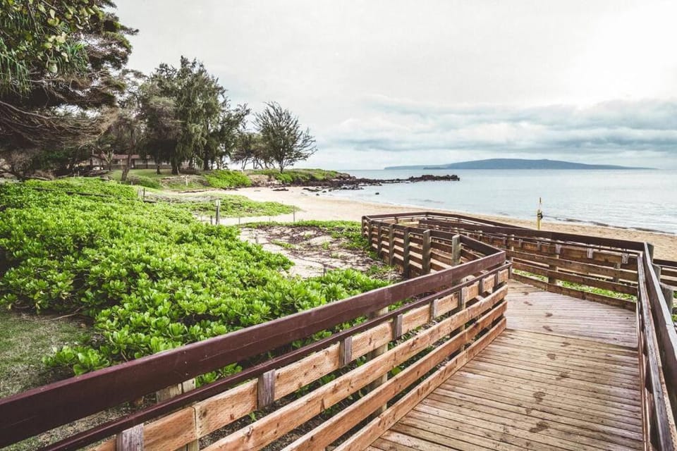 Kihei Akahi C320- Kihei Studio, walk to shops, dining, & the beach Apartment in Wailea