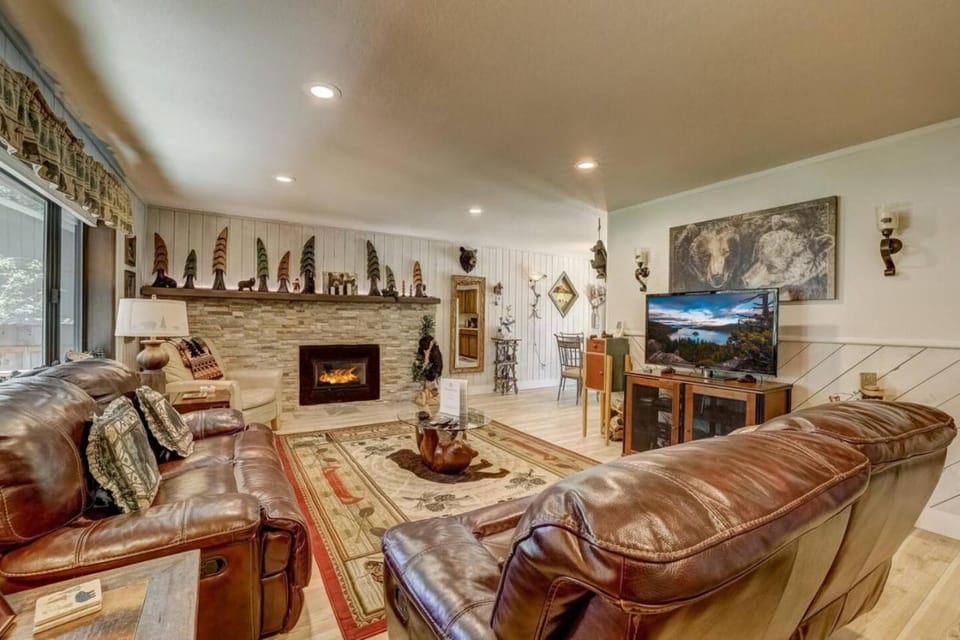 Bear Claw Trails House in South Lake Tahoe