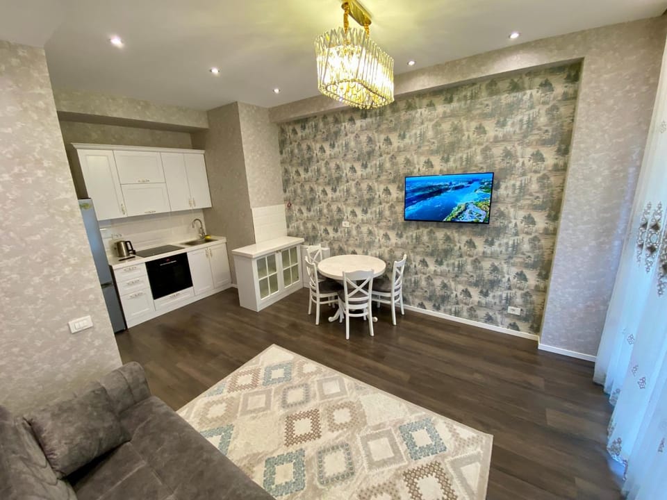 TV and multimedia, Kitchen or kitchenette, Living room, Seating area, Dining area, minibar