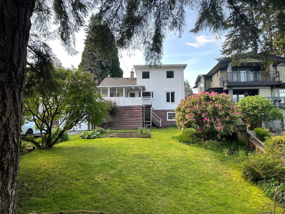 Property building, Natural landscape, Garden, Garden view