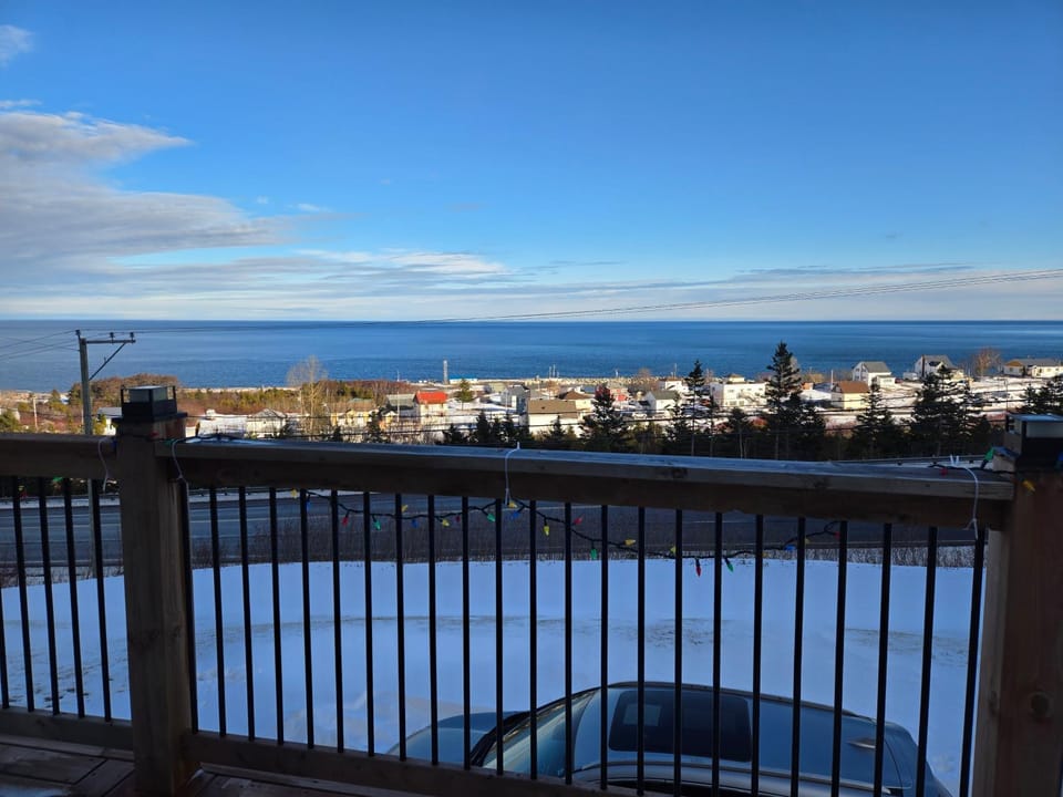 Natural landscape, Balcony/Terrace, City view, Sea view, Parking