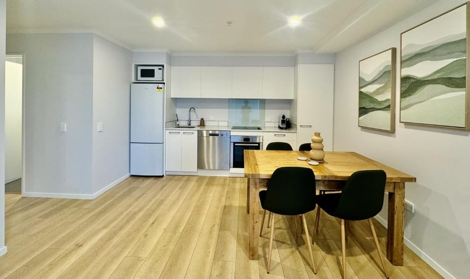 Kitchen or kitchenette, kitchen