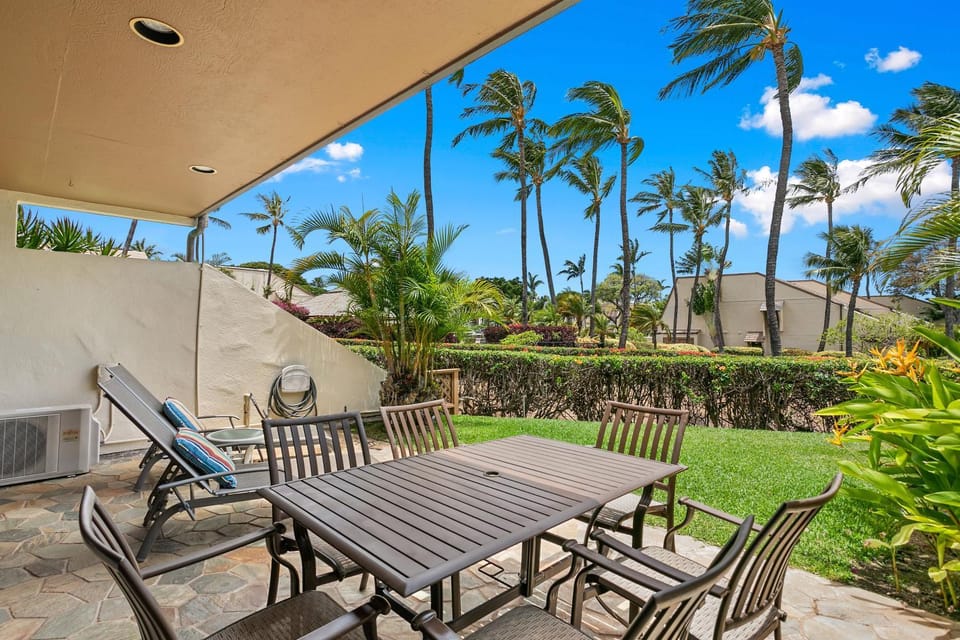 Patio, Garden, View (from property/room), Balcony/Terrace, sunbed