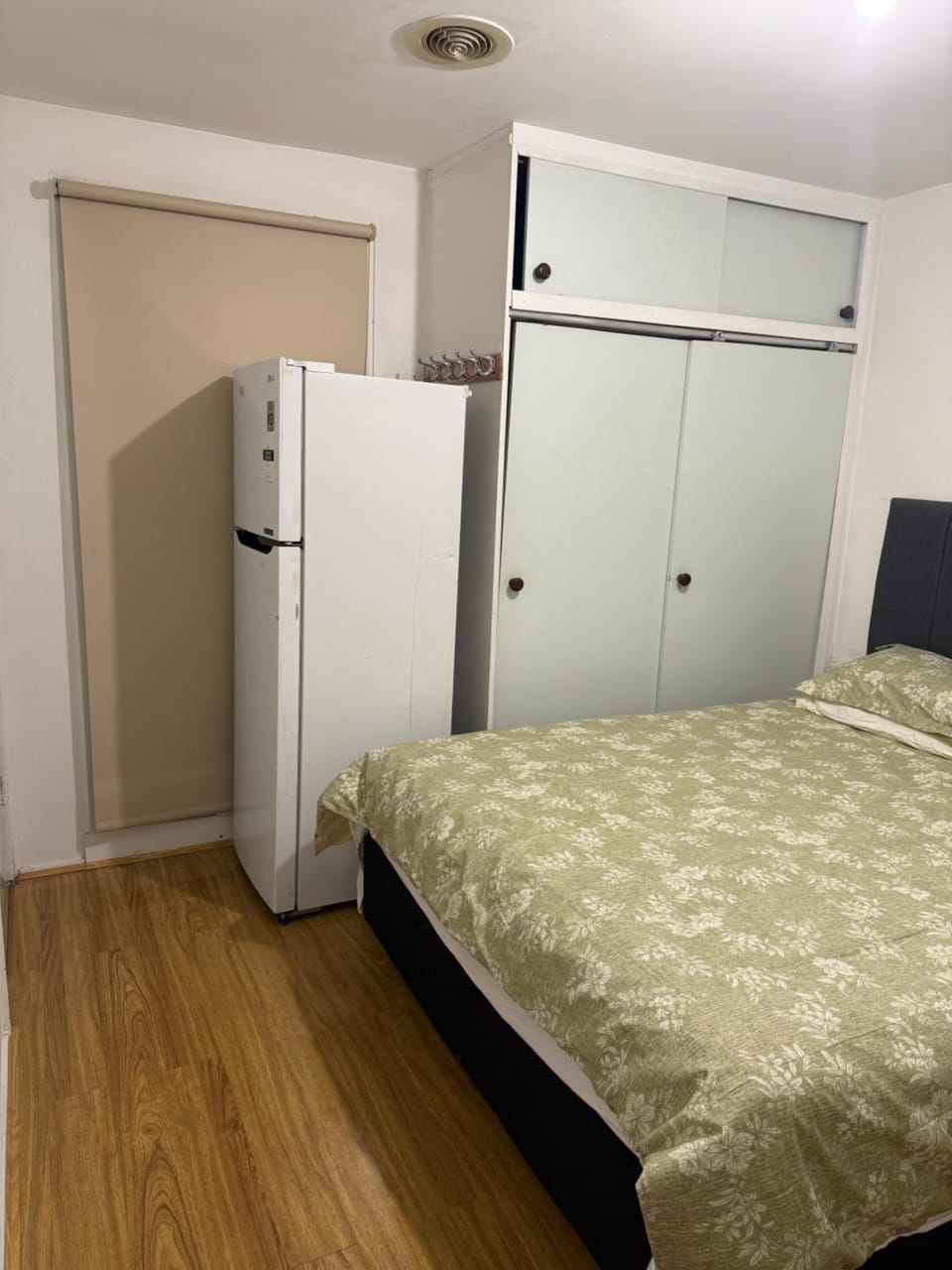 Springvale Couple Room for Rent Vacation rental in Melbourne