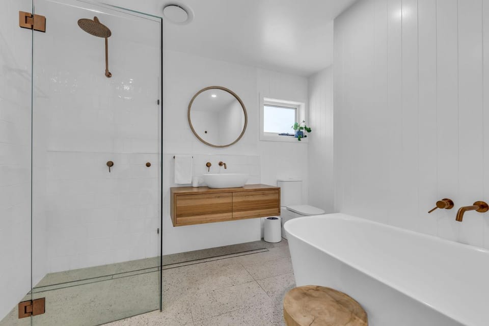 Bellvilla - Brolga Suite Apartment in Merimbula
