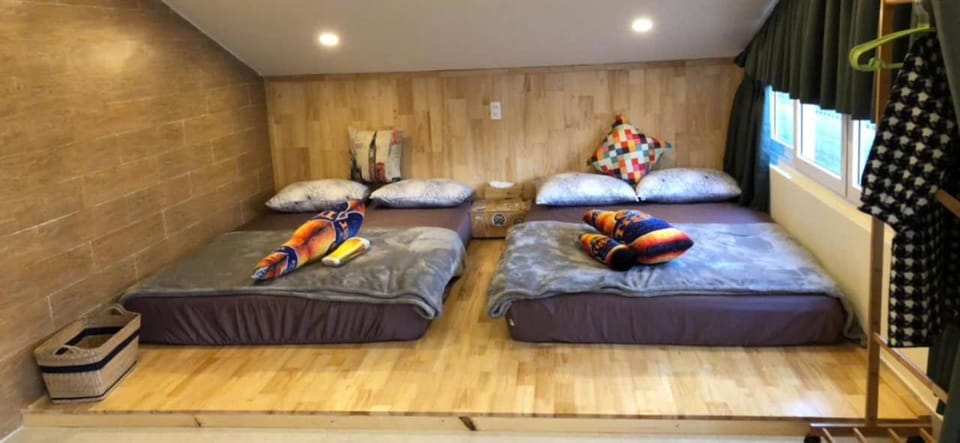 La nha Homestay Bed and Breakfast in Dalat