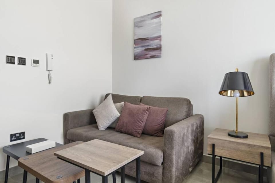 Luxury Studio Apartments at Majestique Residence Apartment in Dubai