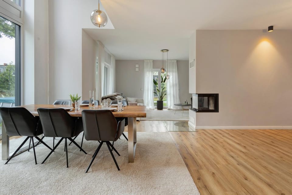 Property building, Living room