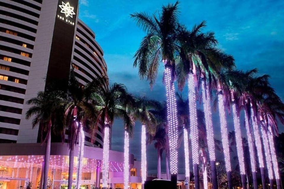 Park Views & Luxe Amenities in Broadbeach Apartment in Gold Coast