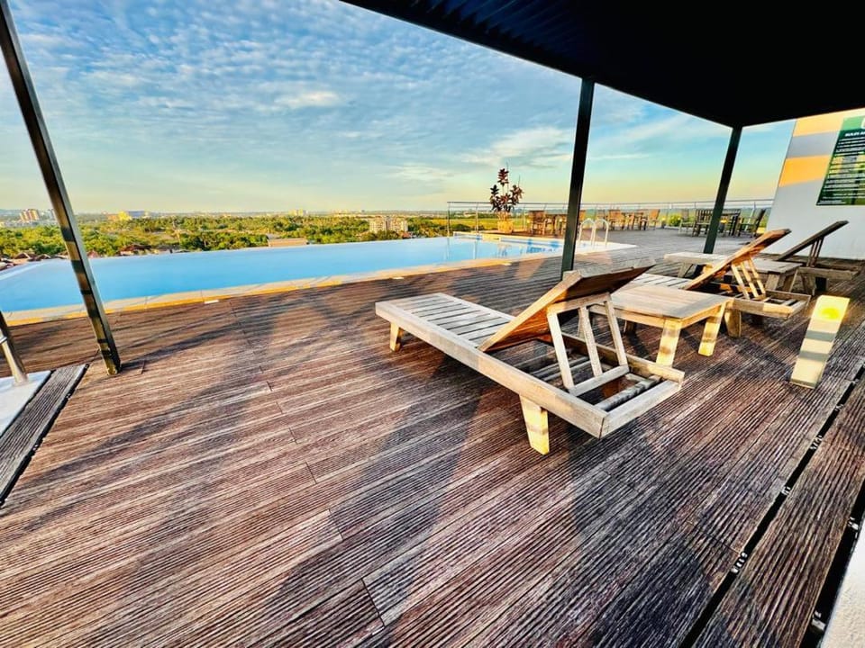 Day, View (from property/room), Balcony/Terrace, Swimming pool
