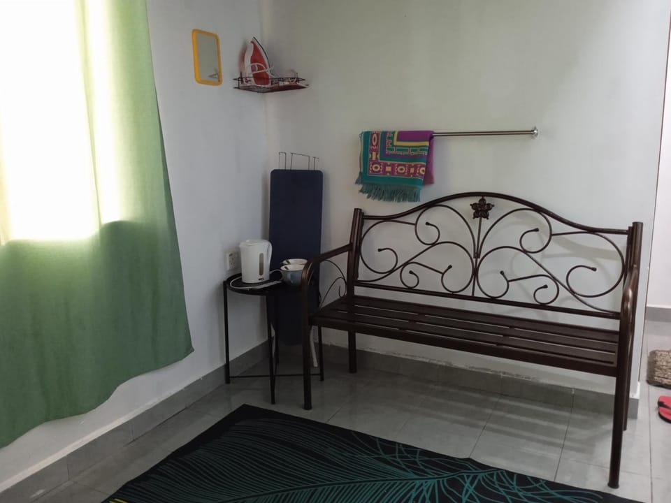 Tiny House Idaman K T dengan Aircond dan Privasi Penuh 1 Bilik Air Chalet in Terengganu, Malaysia