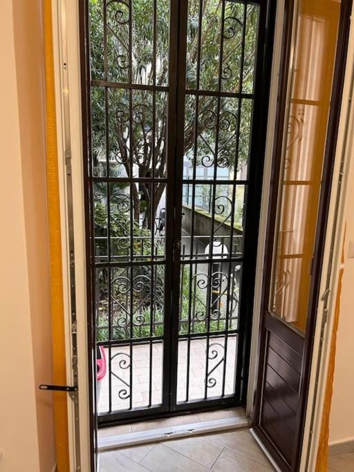 Balcony/Terrace, Garden view