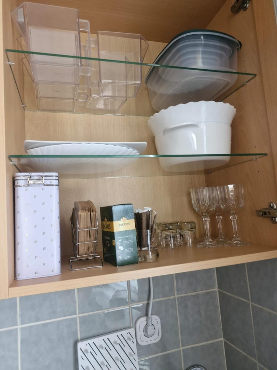 Coffee/tea facilities, Kitchen or kitchenette