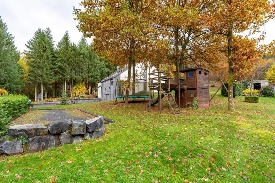La chauve souris Home House in Wallonia, Belgium