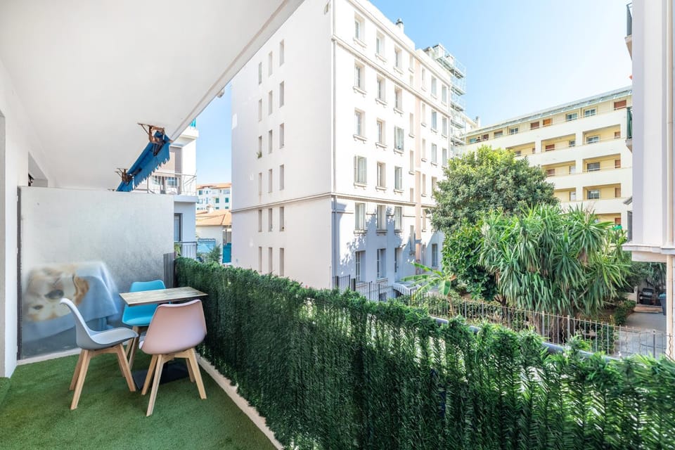 WILSON Juan les pins 6 couchages 100m des plages Apartment in Antibes