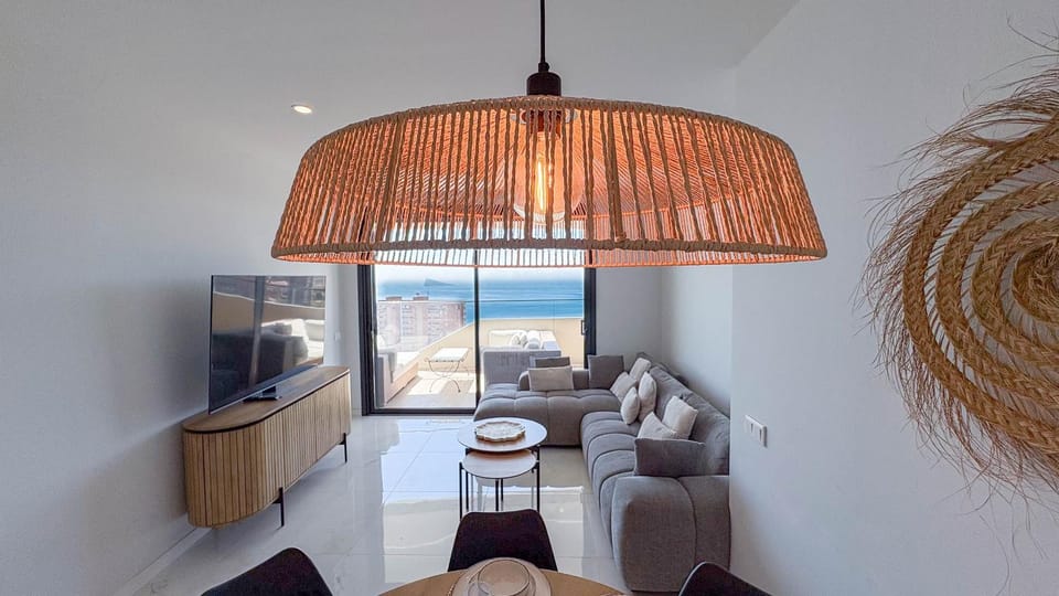 TV and multimedia, Living room, Sea view