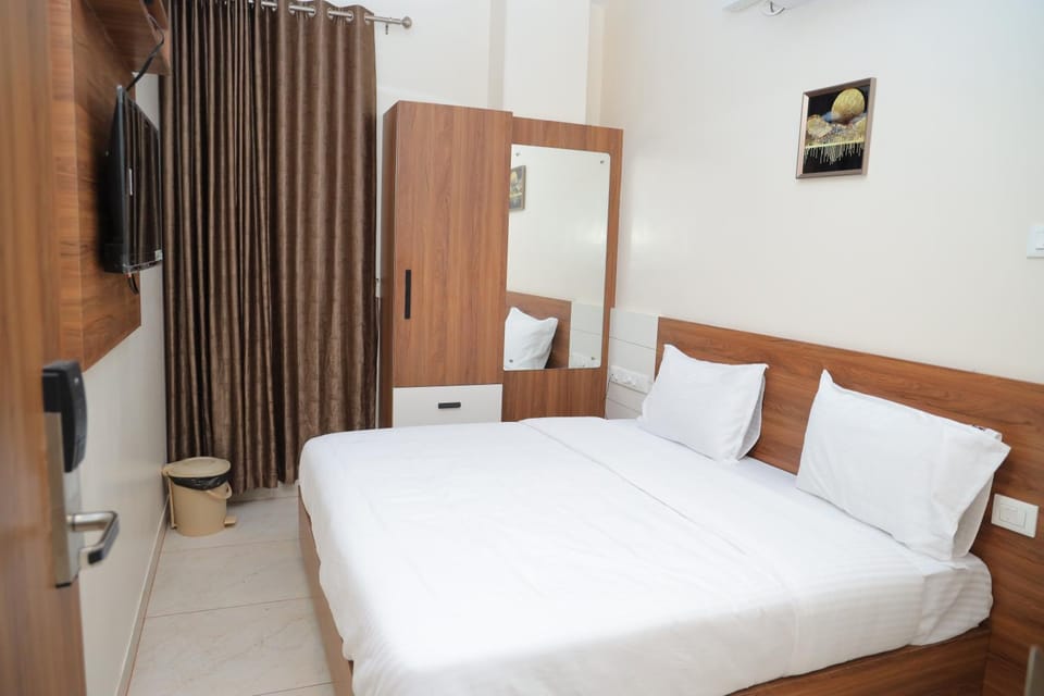 Hotel BR Grand Hotel in Coimbatore