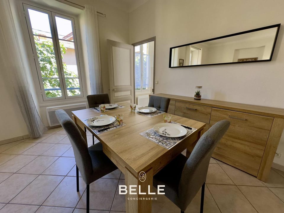 Azur - 10min Vieux Nice - Promenade Apartment in Nice