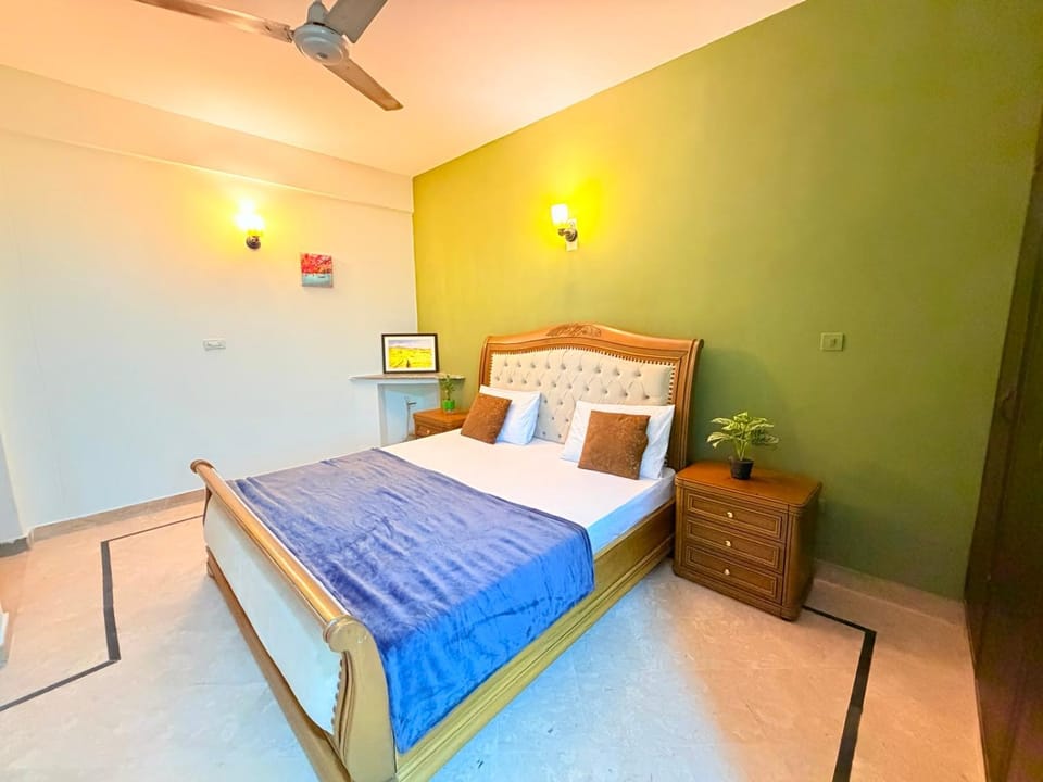 Travellers Arc Apartment F-11 Bed and Breakfast in Islamabad Capital Territory