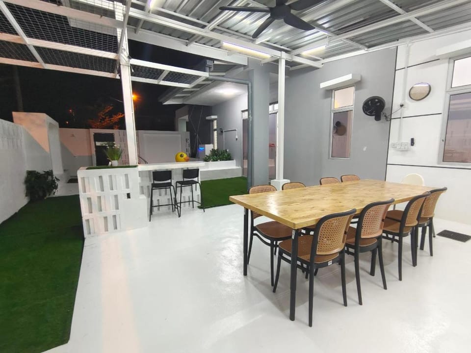 RUMAH ADAM Homestay Bukit Changgang Private Pool House in Selangor, Malaysia