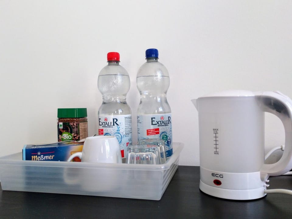 Coffee/tea facilities
