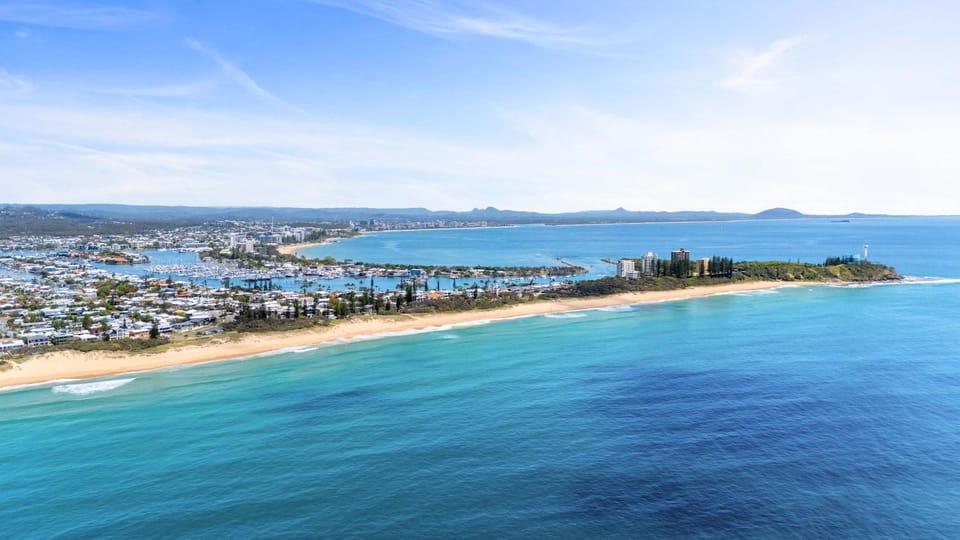 Nearby landmark, Natural landscape, Beach