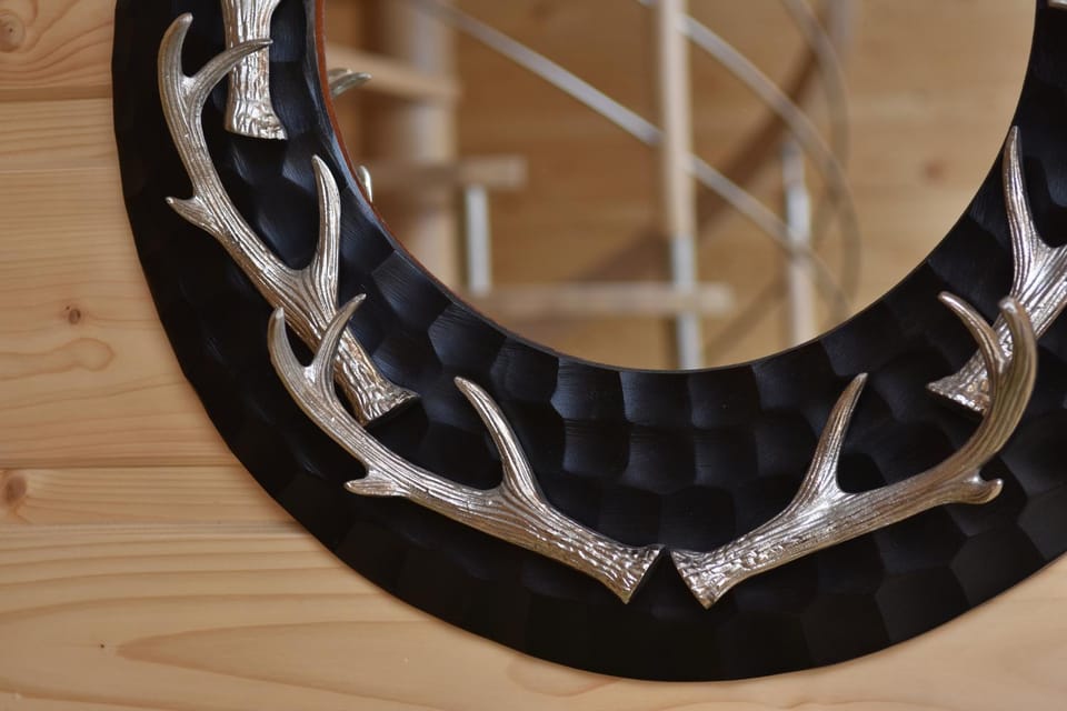 Decorative detail