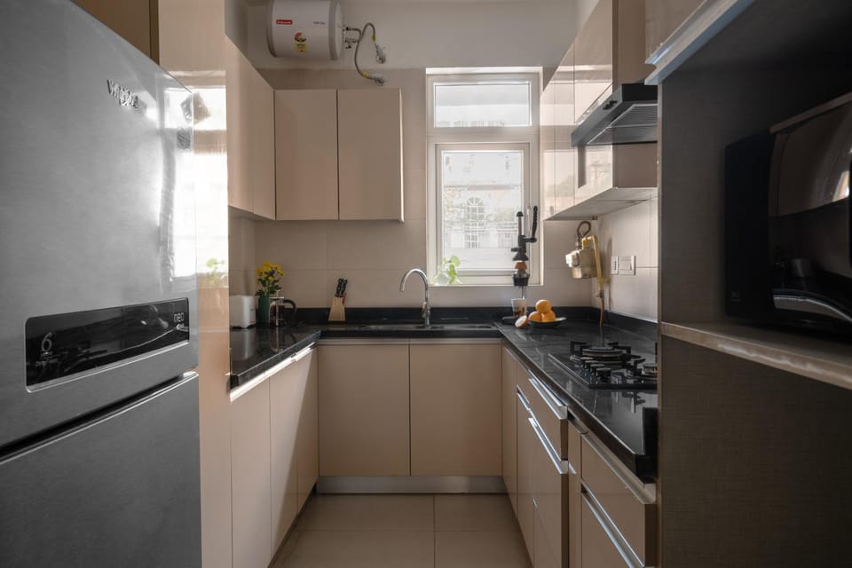 Kitchen or kitchenette, microwave, stove, kitchen, kitchen