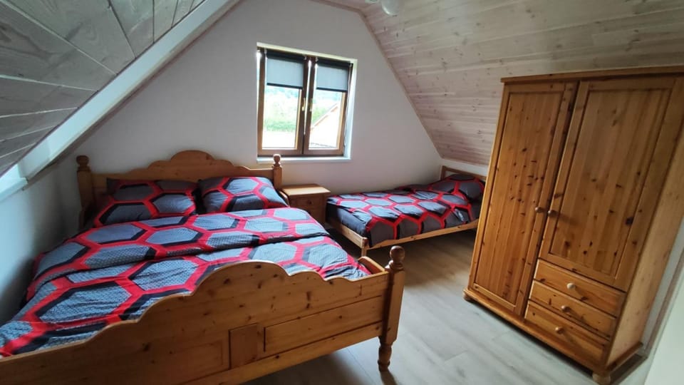 Domek Merlinka Chalet in Lower Silesian Voivodeship