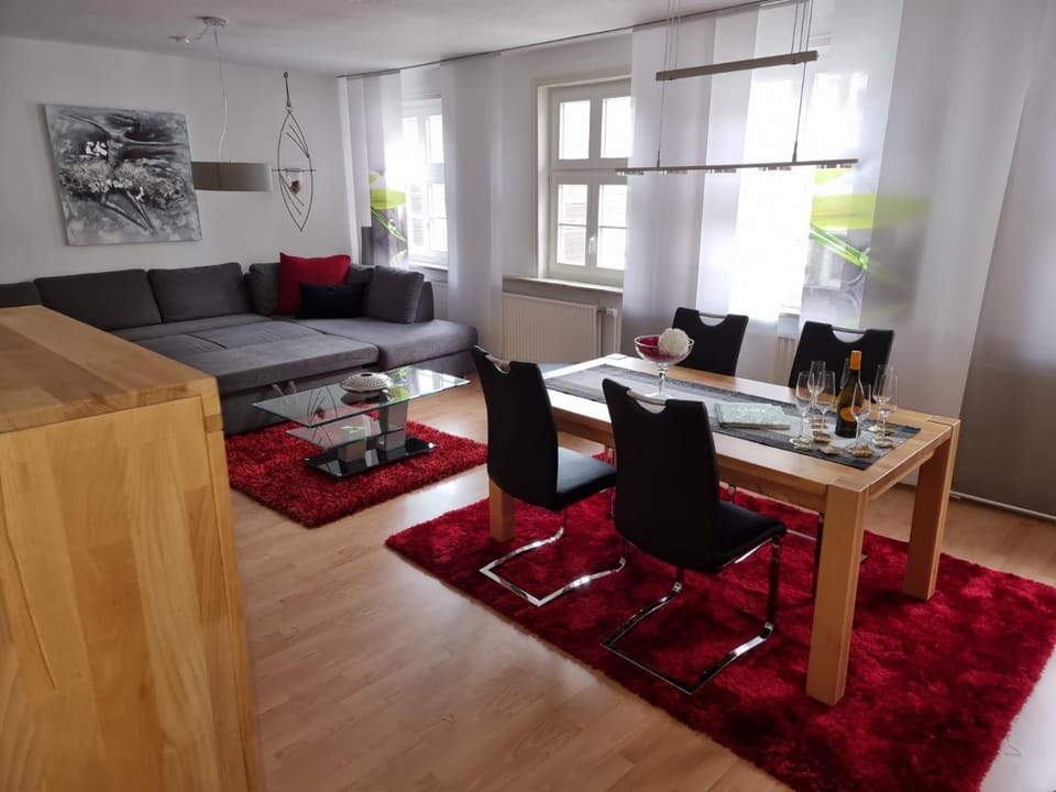 Living room, Seating area, Dining area