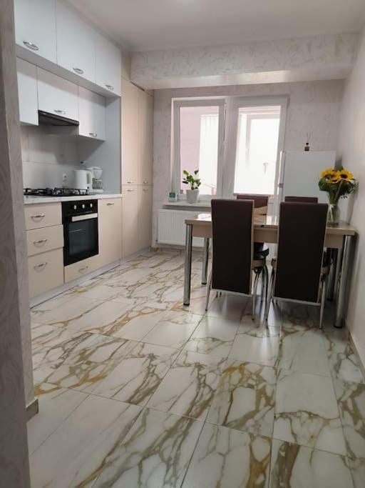 Уютная квартира в центре Apartment in Chișinău