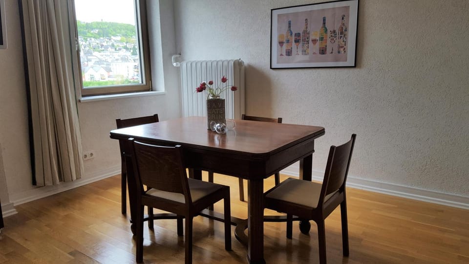 Ferienwohnung am Stadtpalais Fewo-Steillage Apartment in Graach an der Mosel