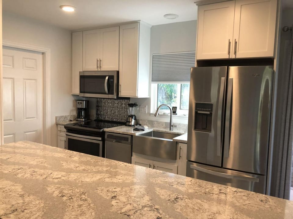 Manasota Beach Breeze House in South Venice