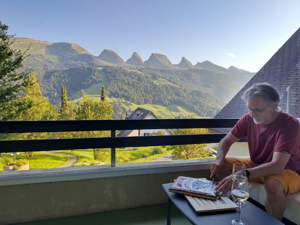 Balcony/Terrace, Mountain view