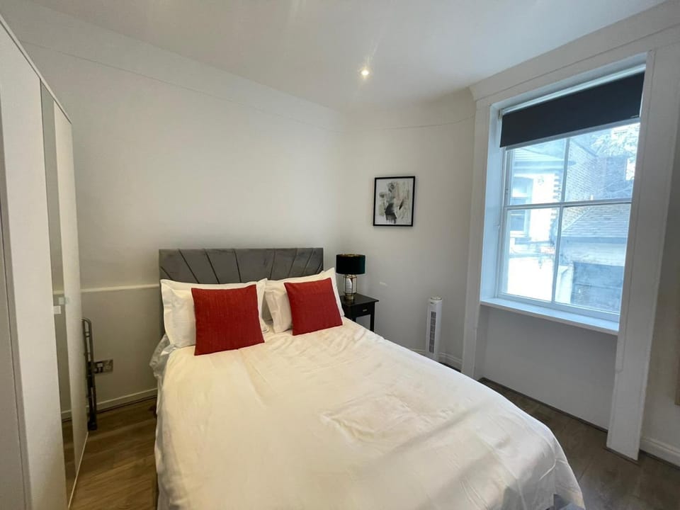 New Cavendish Street Residences Apartment in London Borough of Islington