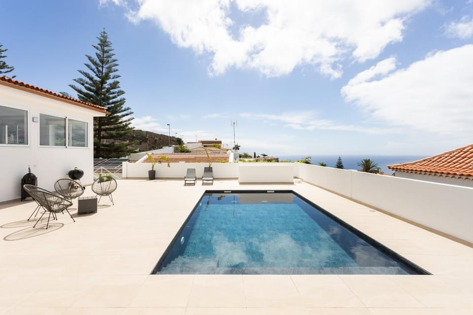 Natural landscape, Pool view, Swimming pool, sunbed