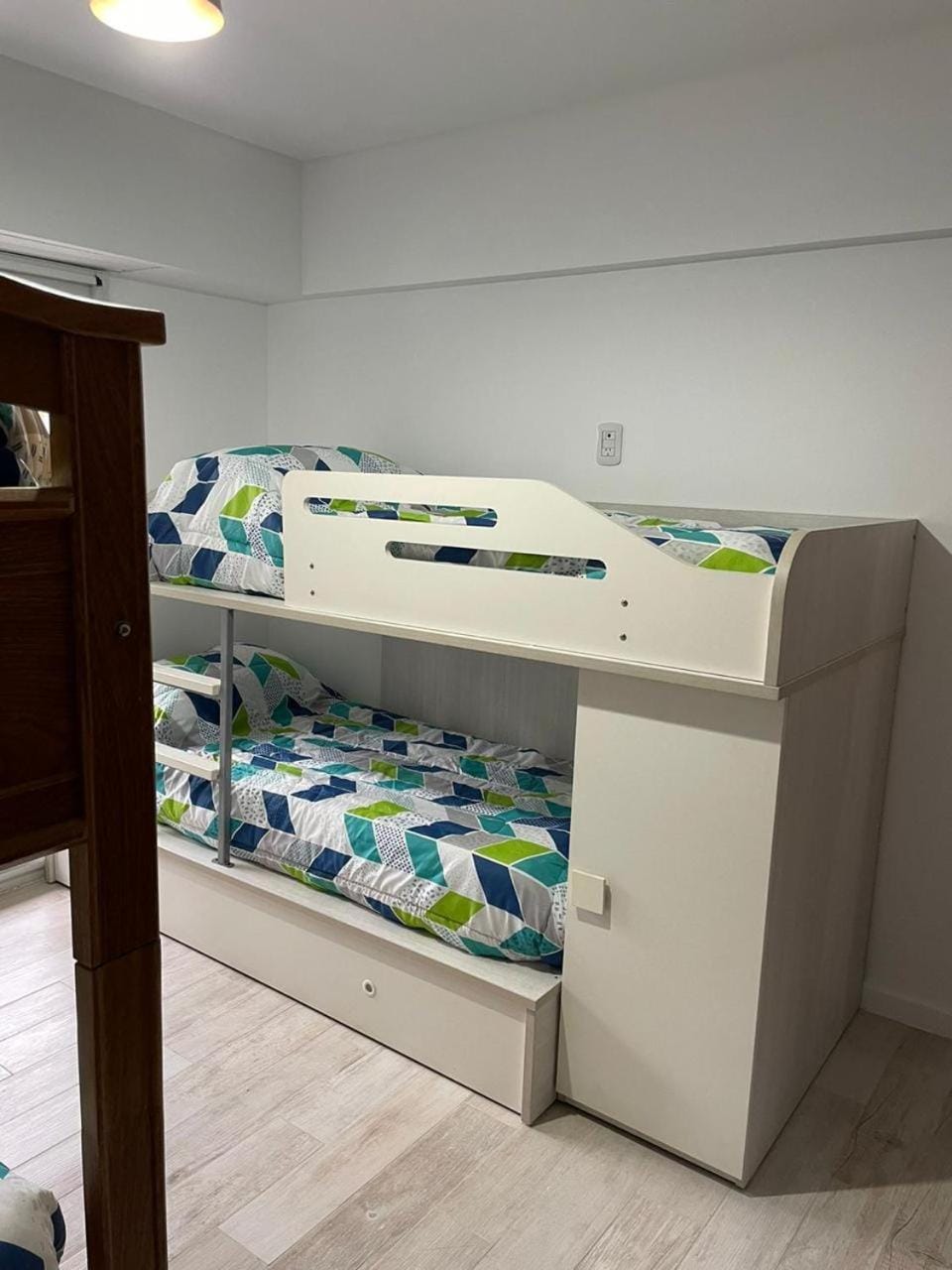 Bed, Bedroom, bunk bed