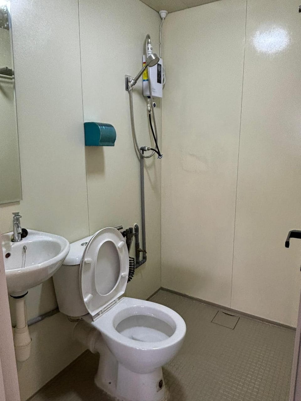 Shower, Bathroom